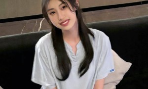 考古 | 冯小刚养女和徐帆越长越像！高颜值气质优雅，被曝将在娱乐圈出道