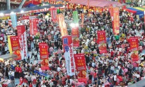 蚌埠龙虾节被曝有“点歌刺客”，当地多部门介入调查